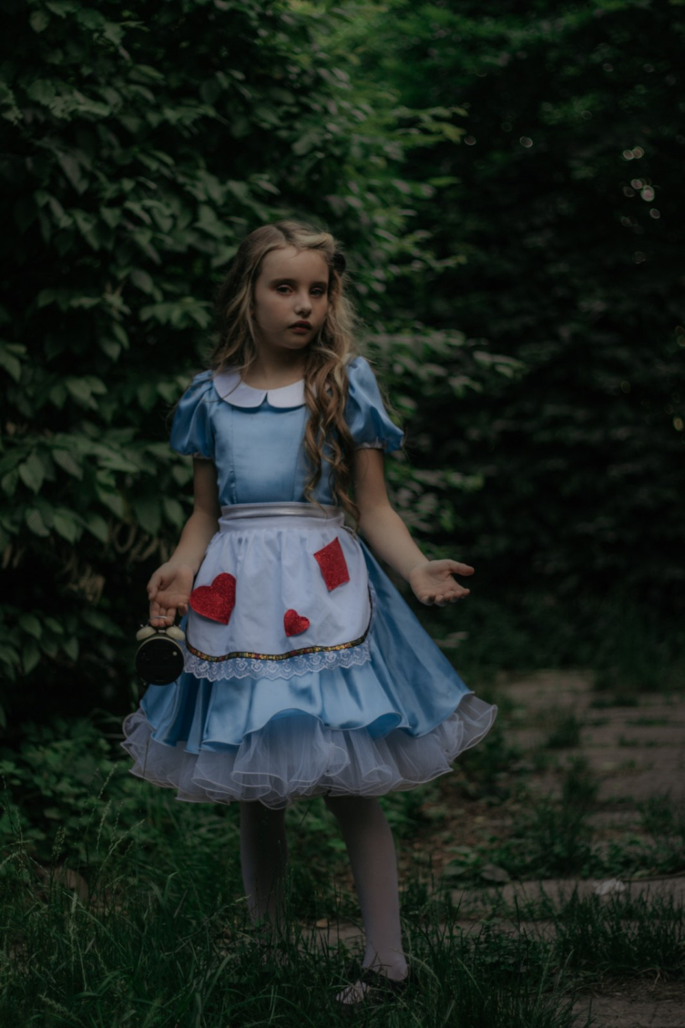 Карнавальний костюм для дівчинки Аліса ( \"Аліса в країні чудес\")