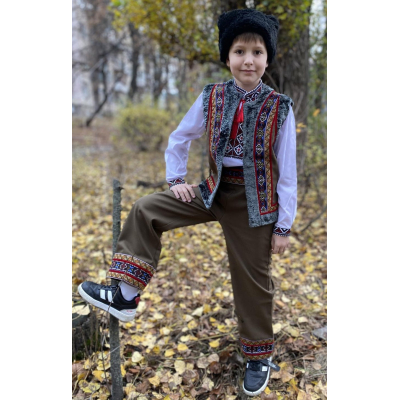 Костюм Гуцул Колядник Харитон зелений хакі