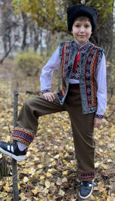 Костюм Гуцул Колядник Харитон хакі українець Козак