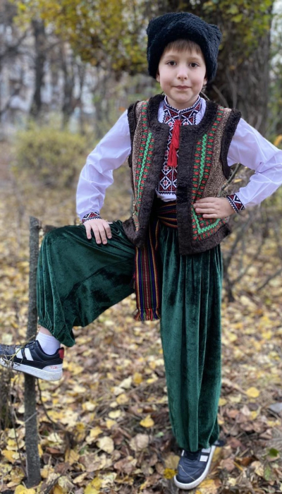 Костюм Колядник Гуцул Арсен українець Козак