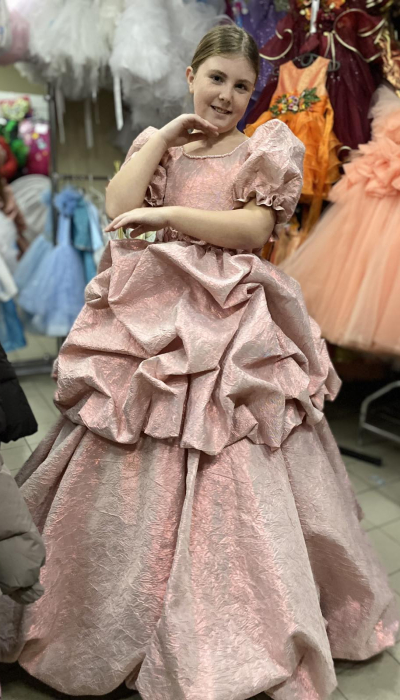 Сукня королева парчі пудра