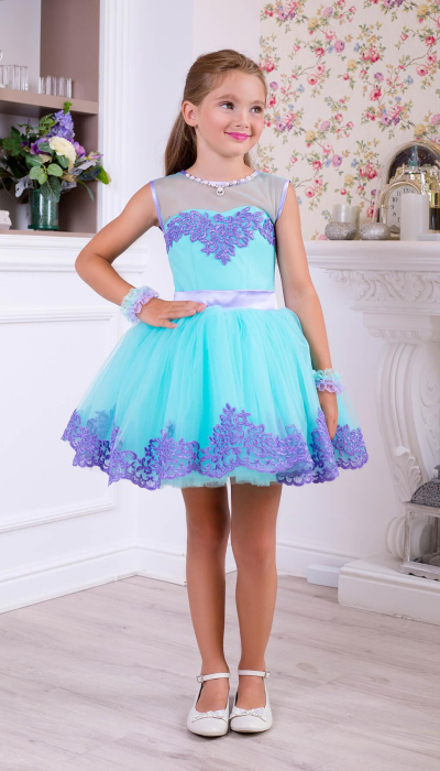 Елегантне плаття для дівчинки 10751