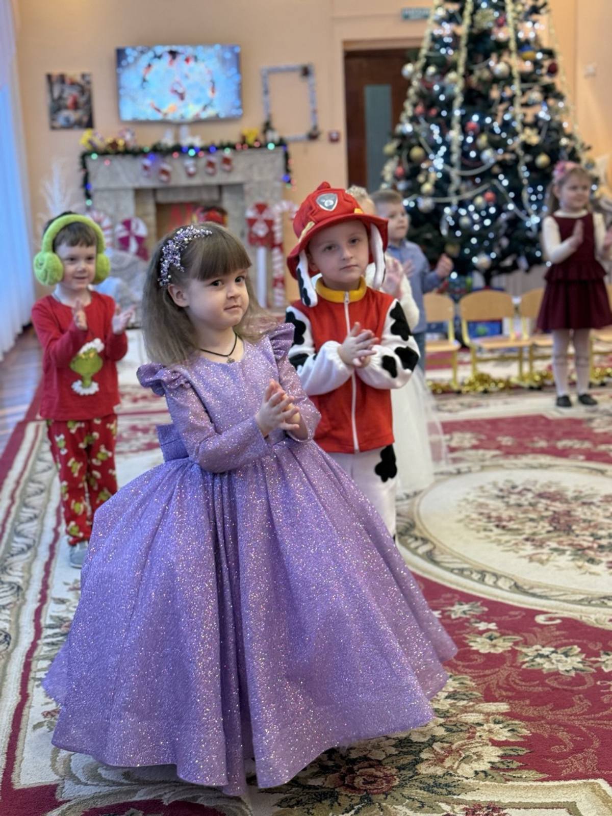 Олена