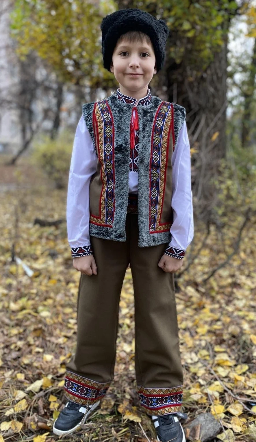 Костюм Гуцул колядник Харитон хаки